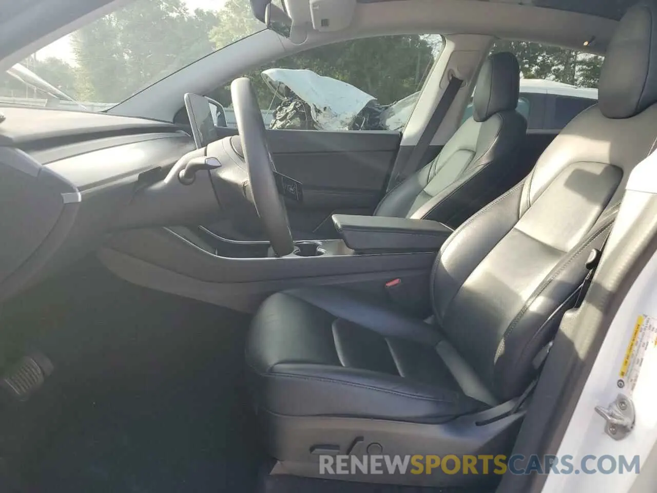 7 fotografías del automóvil dañado 5YJYGDEE3LF012837 TESLA MODEL Y 2020
