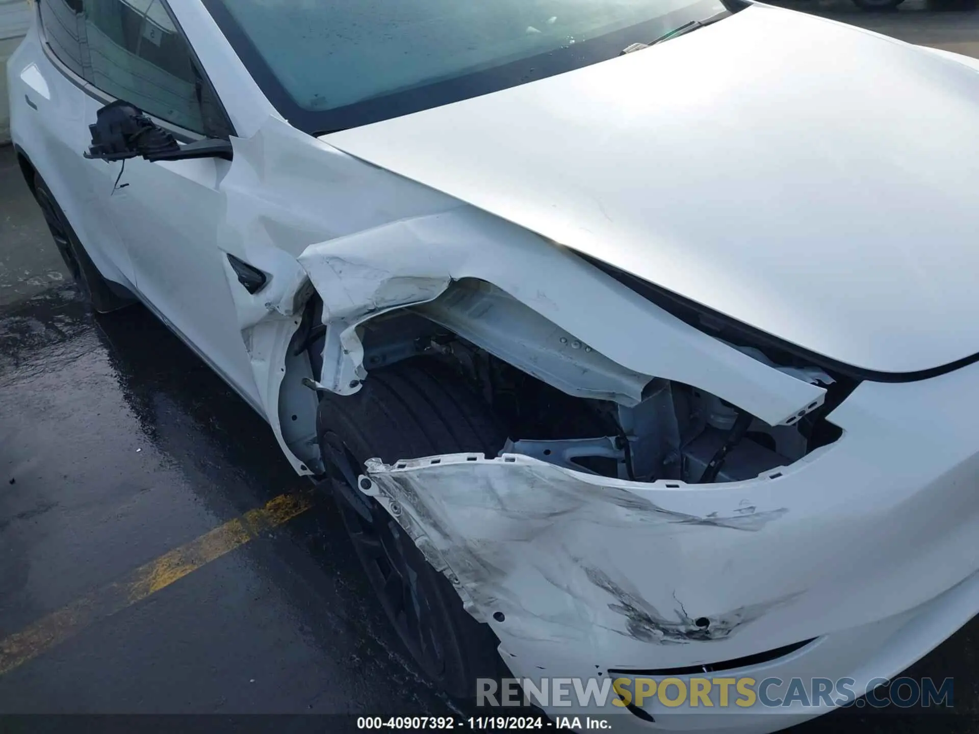 6 fotografías del automóvil dañado 5YJYGDEE3LF033283 TESLA MODEL Y 2020