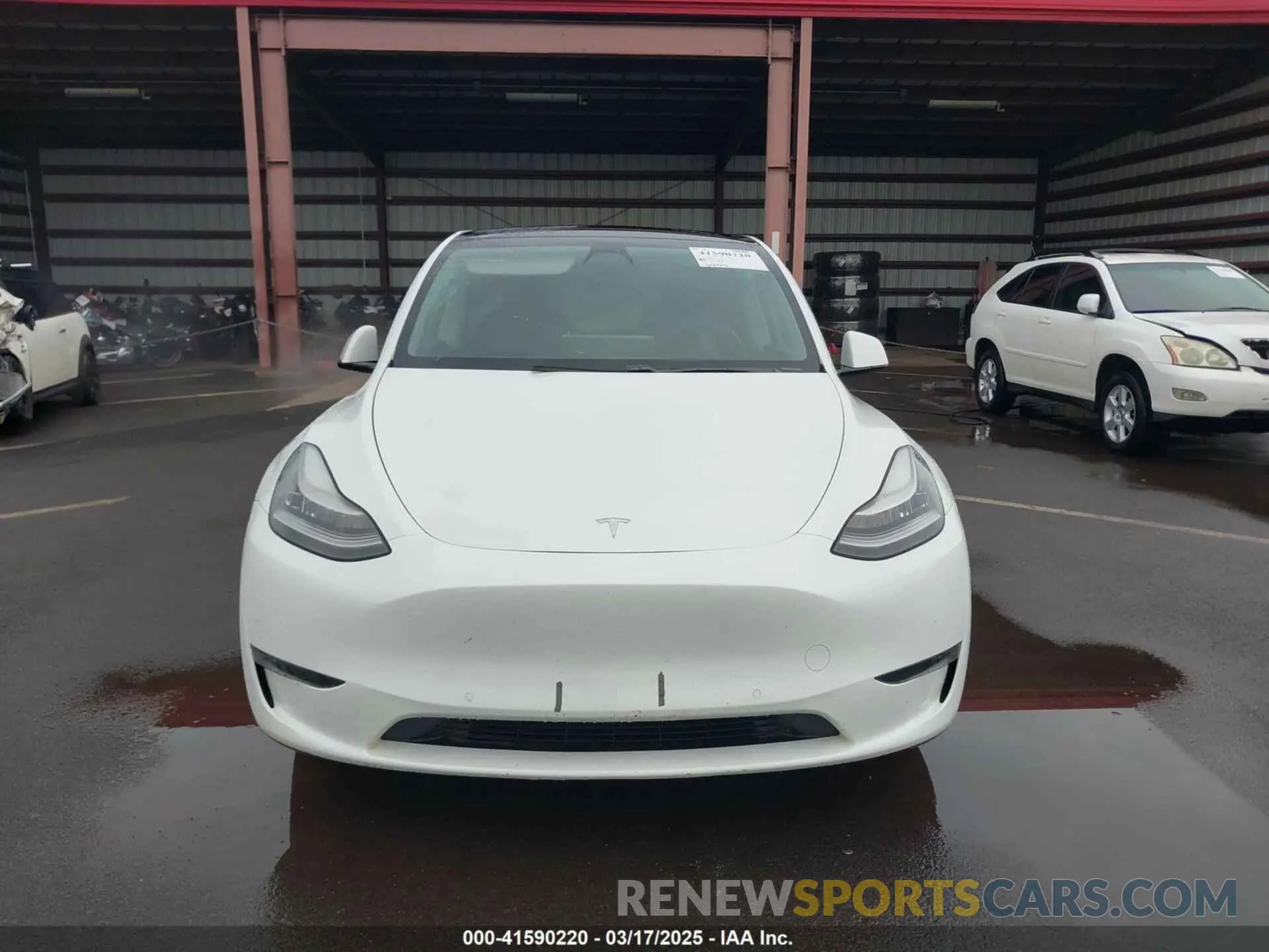 13 fotografías del automóvil dañado 5YJYGDEE3LF043800 TESLA MODEL Y 2020