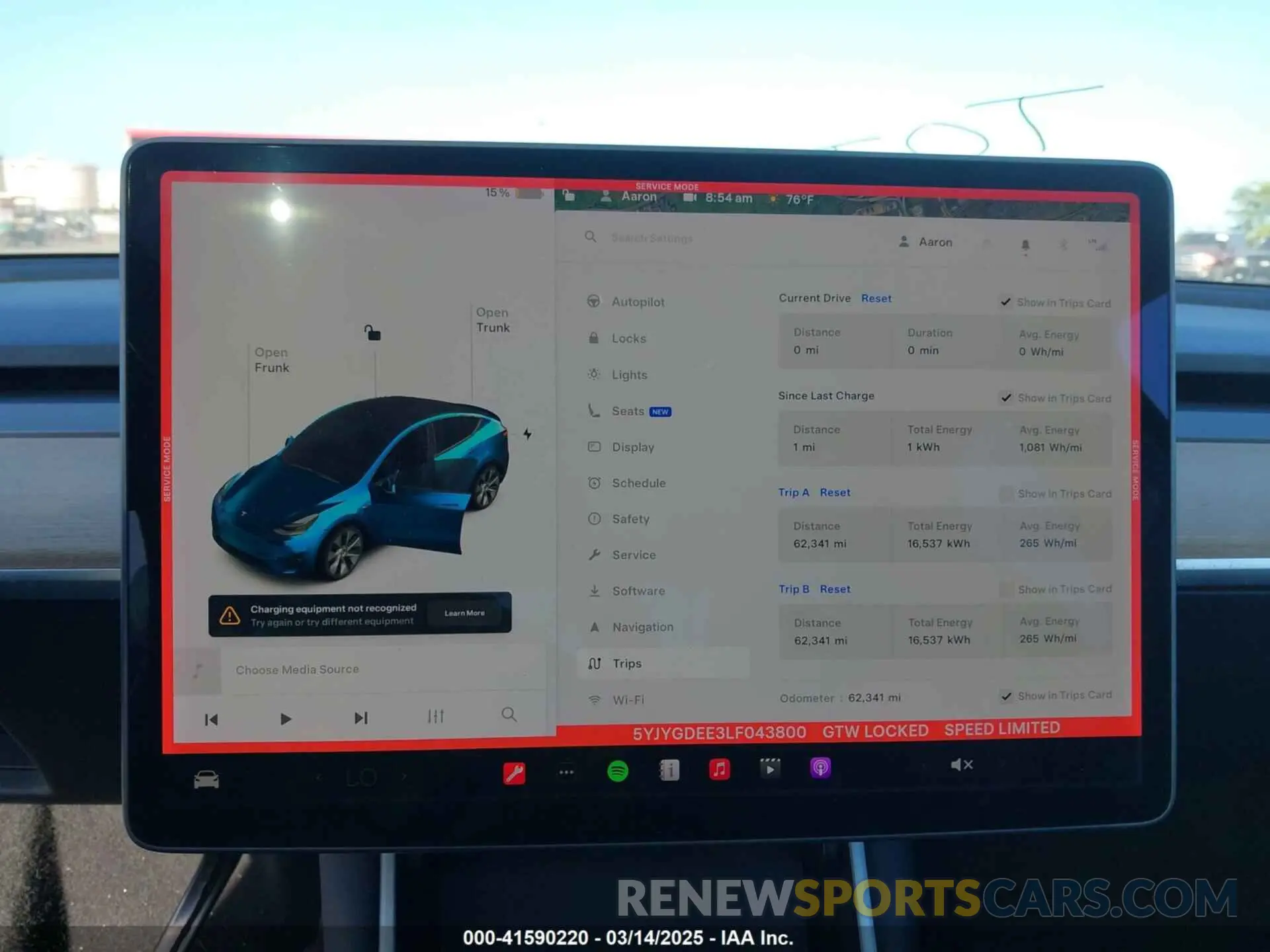 19 fotografías del automóvil dañado 5YJYGDEE3LF043800 TESLA MODEL Y 2020