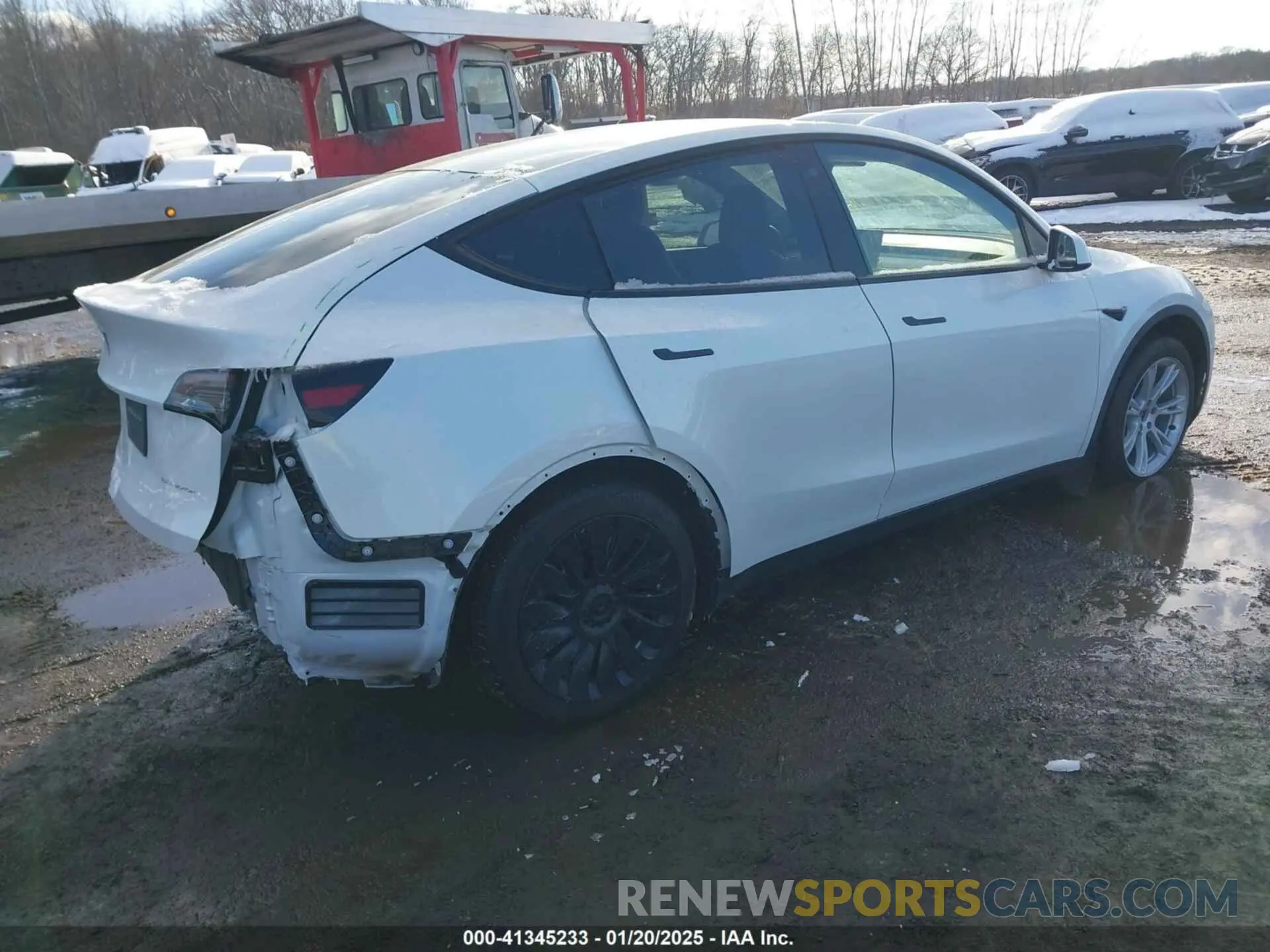 4 fotografías del automóvil dañado 5YJYGDEE3LF044932 TESLA MODEL Y 2020