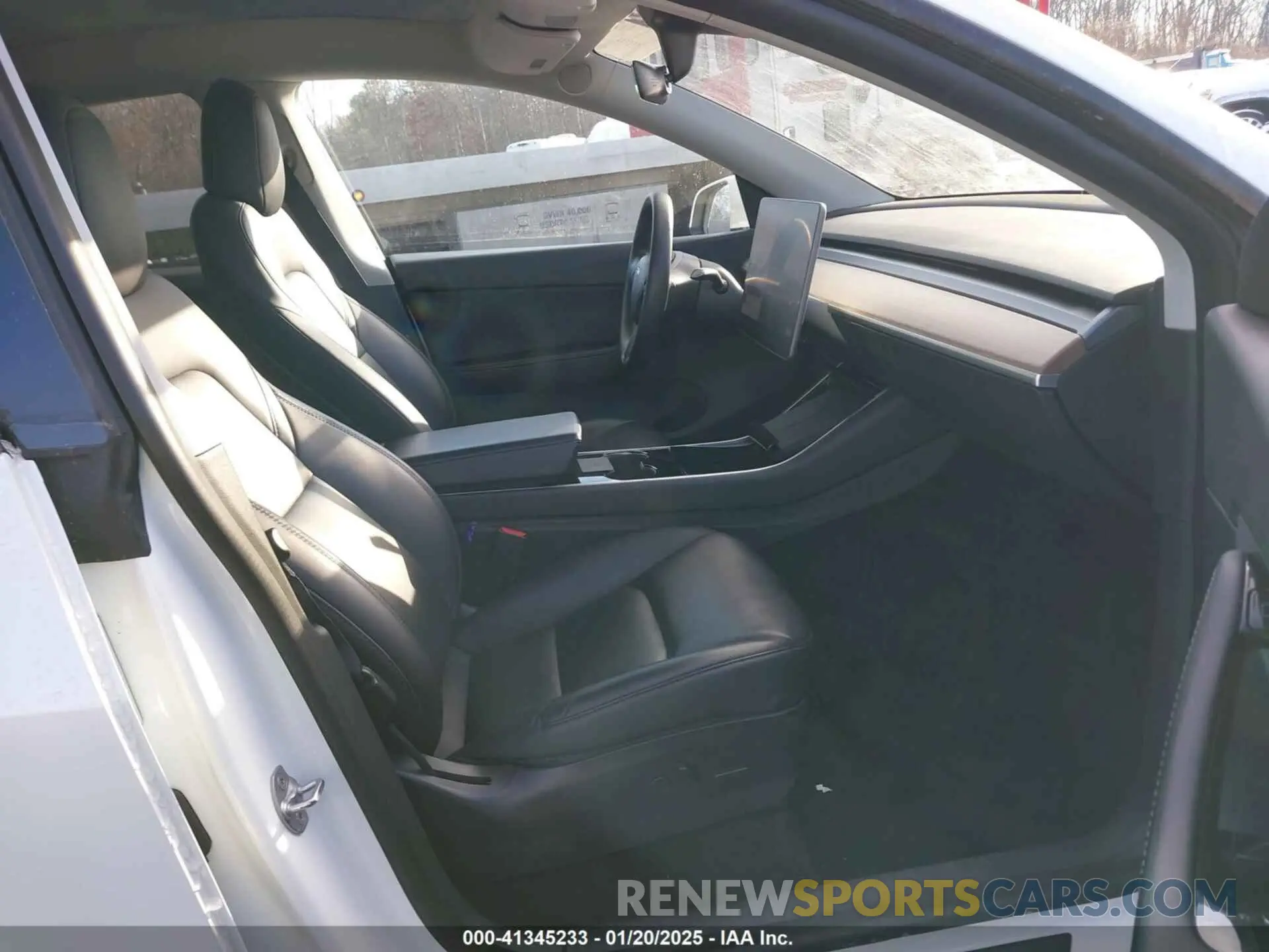5 fotografías del automóvil dañado 5YJYGDEE3LF044932 TESLA MODEL Y 2020