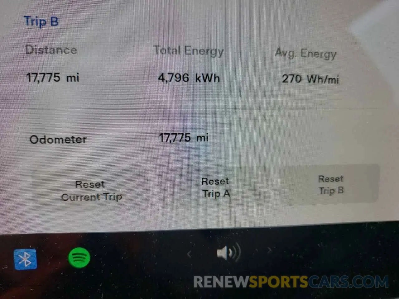 8 fotografías del automóvil dañado 5YJYGDEE3LF045255 TESLA MODEL Y 2020