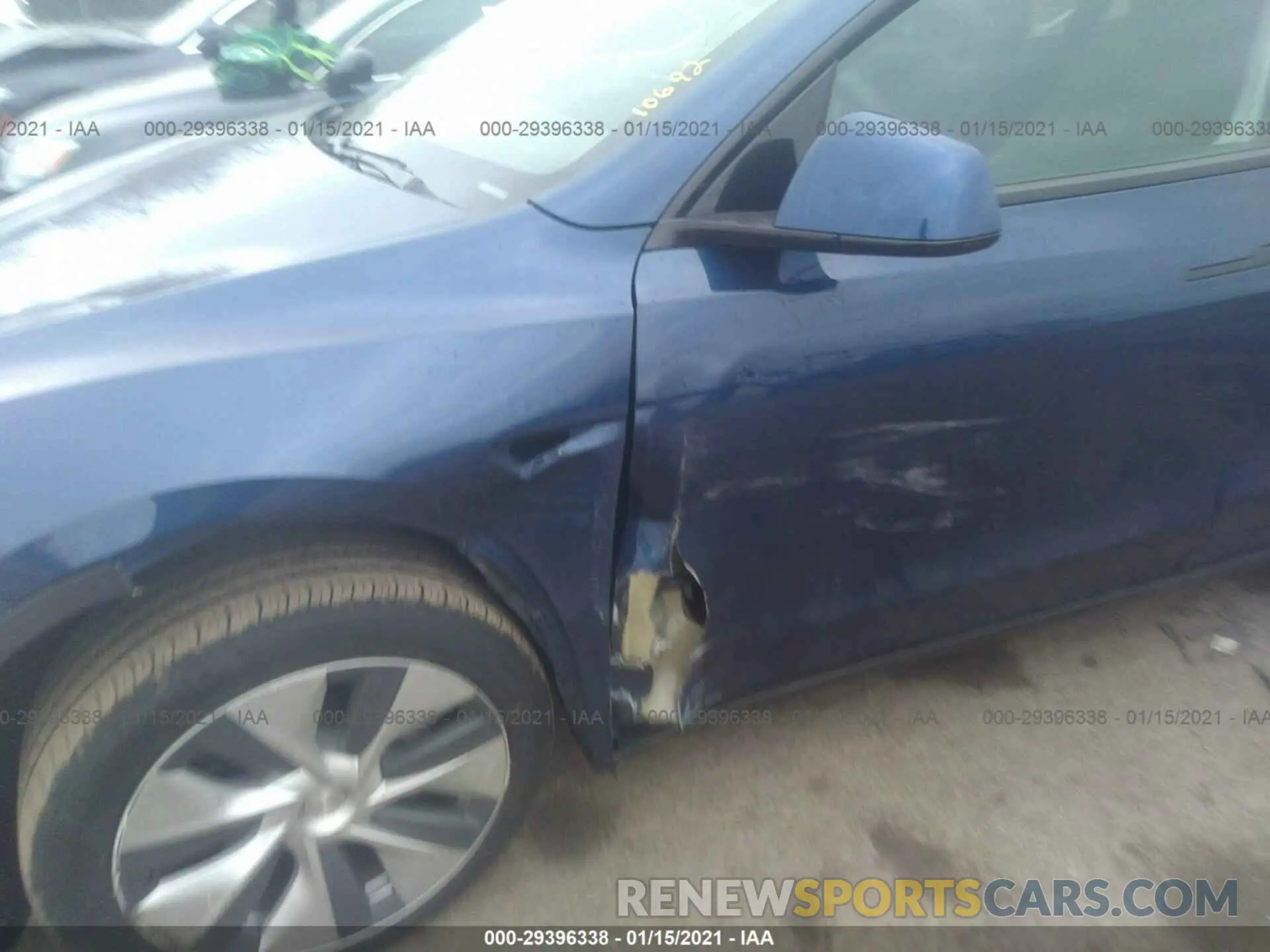 6 fotografías del automóvil dañado 5YJYGDEE3LF047572 TESLA MODEL Y 2020
