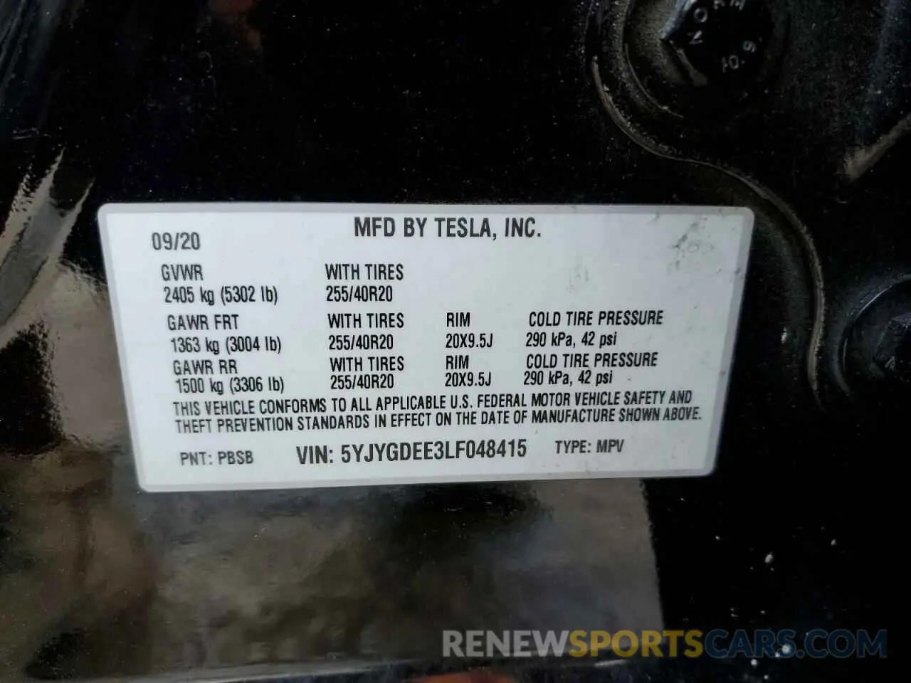 10 fotografías del automóvil dañado 5YJYGDEE3LF048415 TESLA MODEL Y 2020