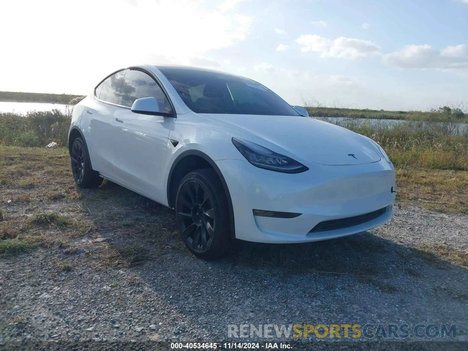 1 fotografías del automóvil dañado 5YJYGDEE3LF049208 TESLA MODEL Y 2020