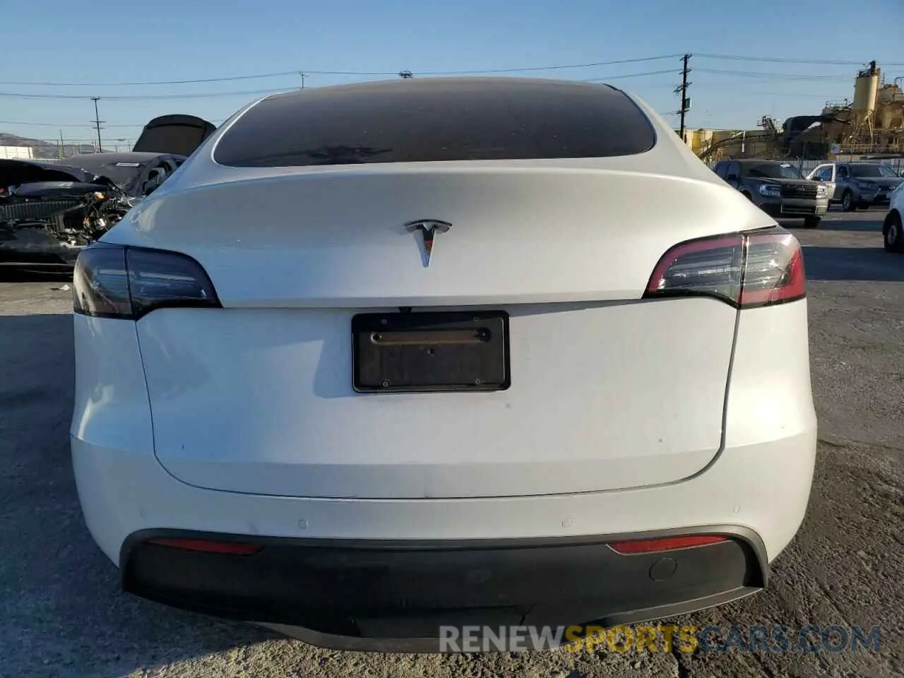 6 fotografías del automóvil dañado 5YJYGDEE4LF014564 TESLA MODEL Y 2020