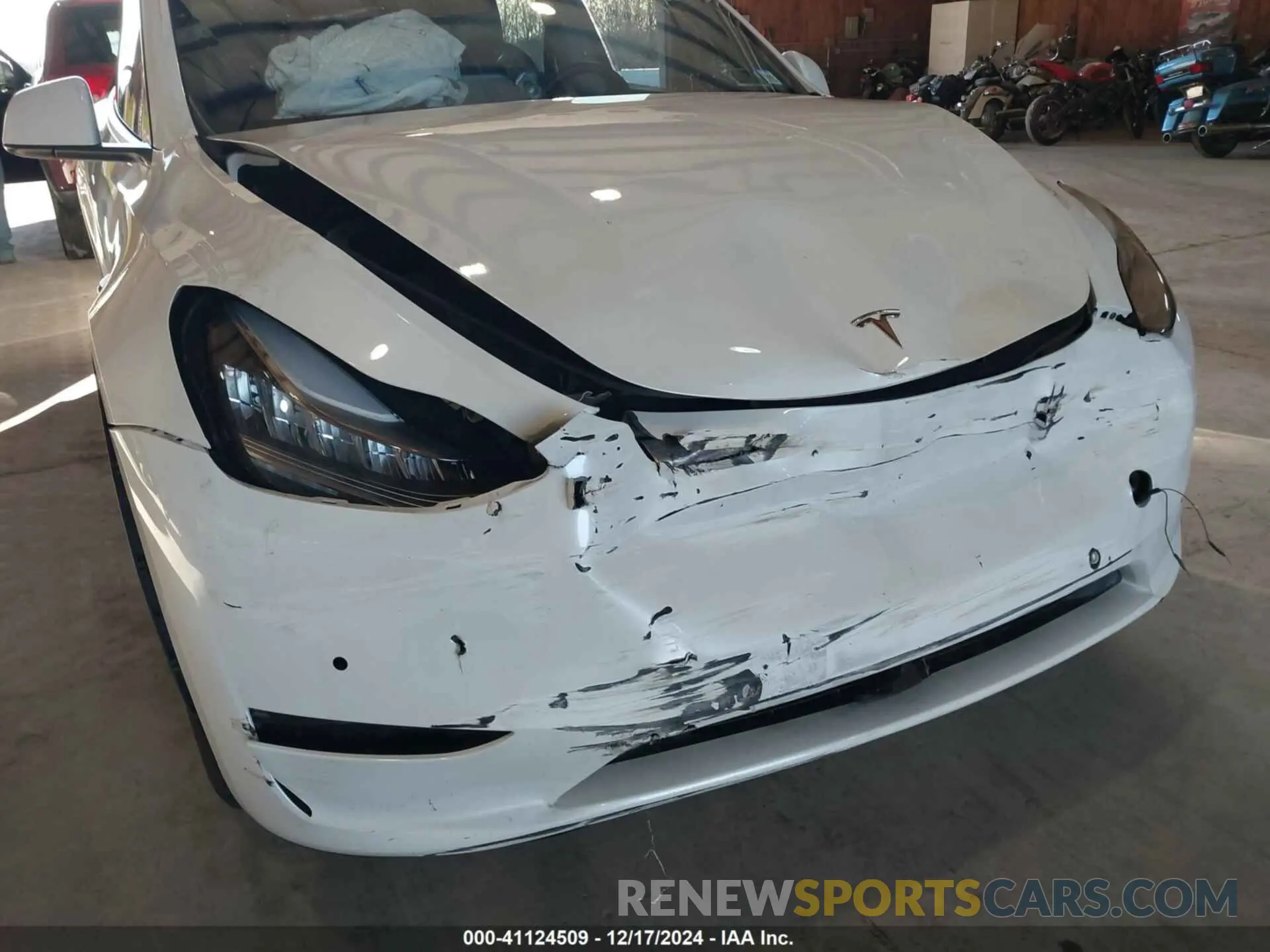 6 fotografías del automóvil dañado 5YJYGDEE4LF035284 TESLA MODEL Y 2020