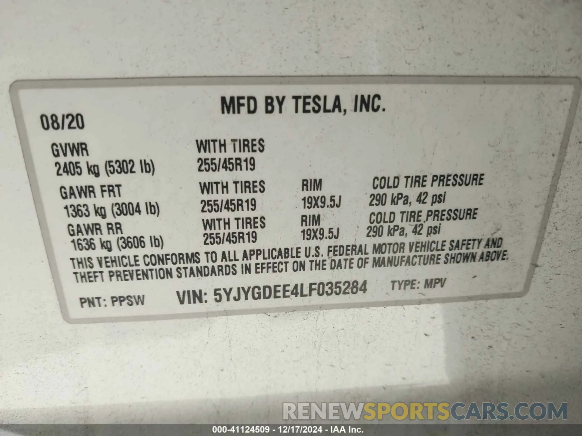 9 fotografías del automóvil dañado 5YJYGDEE4LF035284 TESLA MODEL Y 2020