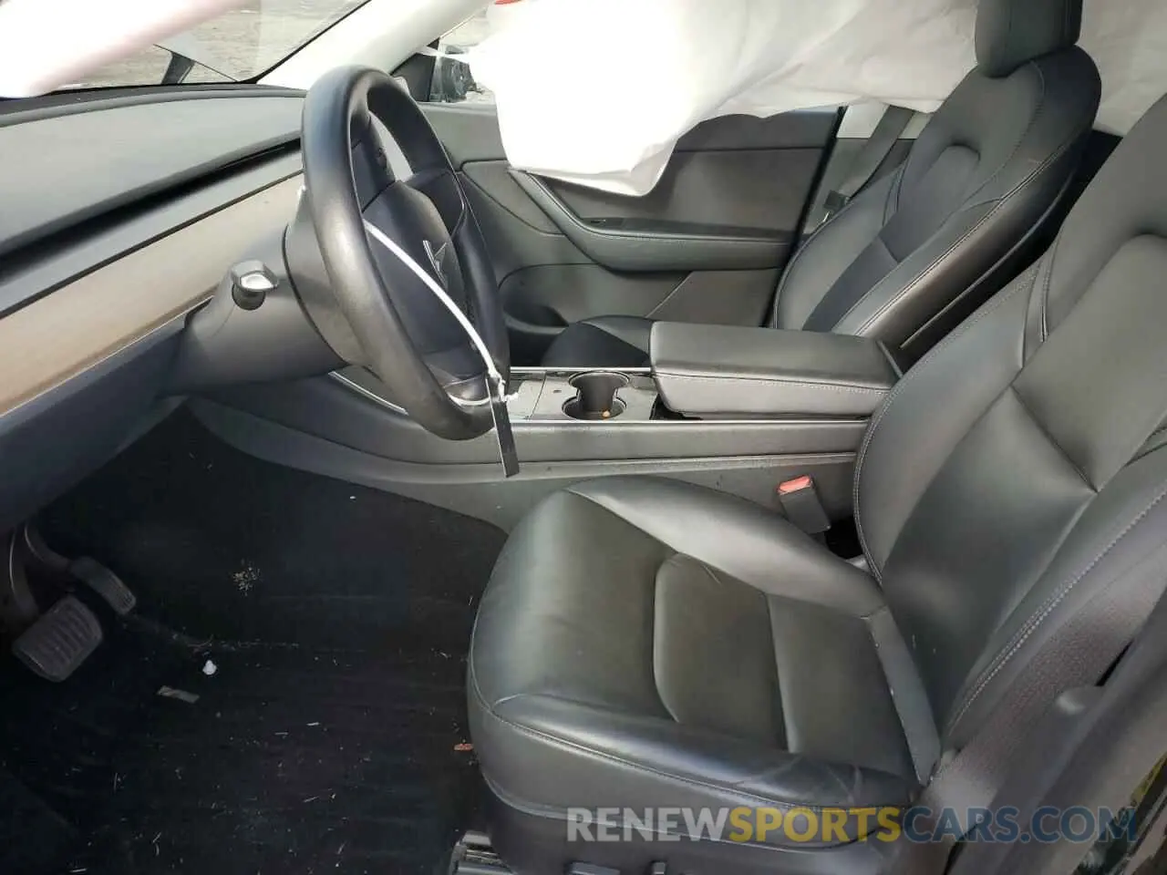 7 fotografías del automóvil dañado 5YJYGDEE4LF038931 TESLA MODEL Y 2020