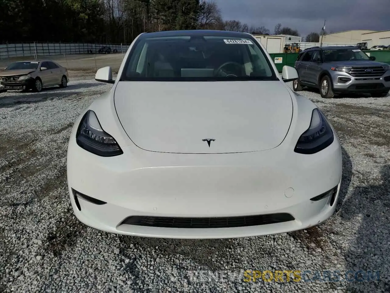 5 fotografías del automóvil dañado 5YJYGDEE5LF028246 TESLA MODEL Y 2020
