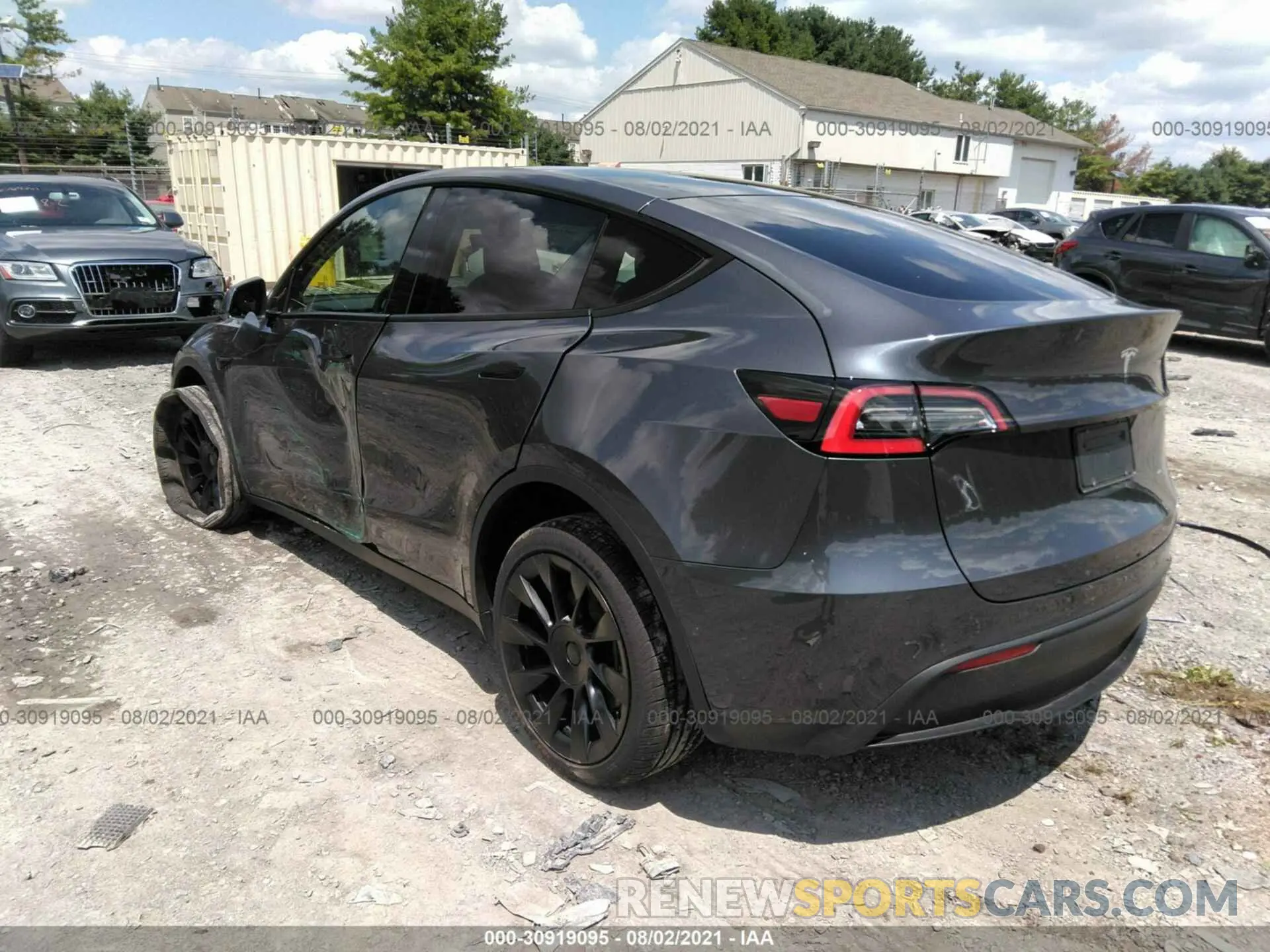 3 fotografías del automóvil dañado 5YJYGDEE5LF048562 TESLA MODEL Y 2020