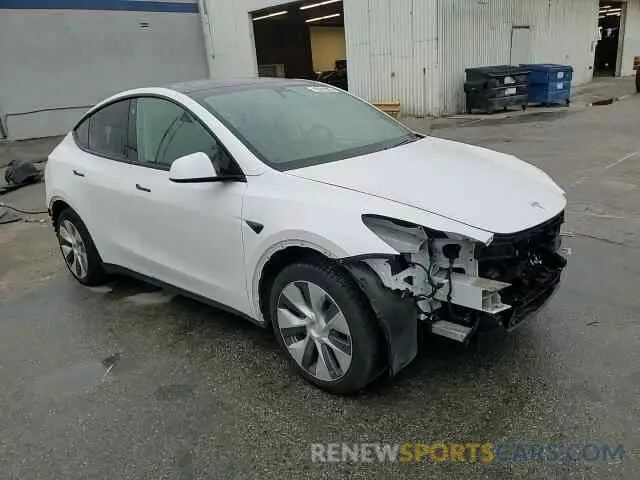 10 fotografías del automóvil dañado 5YJYGDEE5LF053938 TESLA MODEL Y 2020