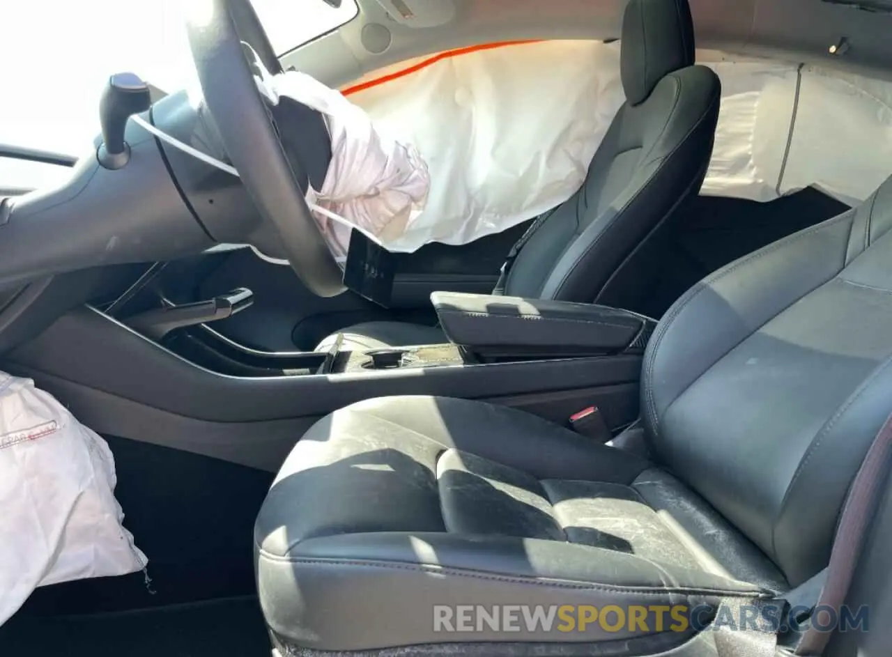 7 fotografías del automóvil dañado 5YJYGDEE6LF032256 TESLA MODEL Y 2020