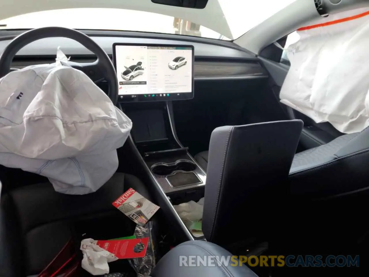8 fotografías del automóvil dañado 5YJYGDEE6LF032256 TESLA MODEL Y 2020