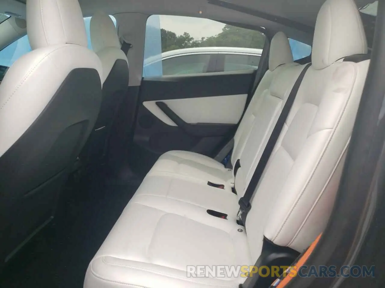 6 fotografías del automóvil dañado 5YJYGDEE6LF044701 TESLA MODEL Y 2020