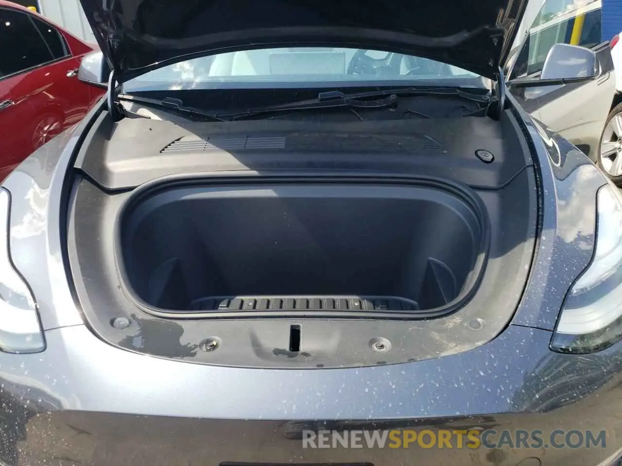 7 fotografías del automóvil dañado 5YJYGDEE6LF044701 TESLA MODEL Y 2020