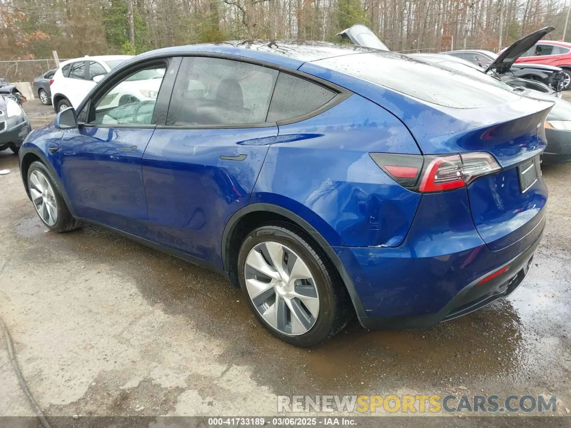 3 fotografías del automóvil dañado 5YJYGDEE7LF010394 TESLA MODEL Y 2020