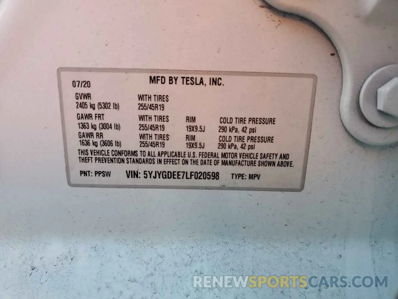 13 fotografías del automóvil dañado 5YJYGDEE7LF020598 TESLA MODEL Y 2020