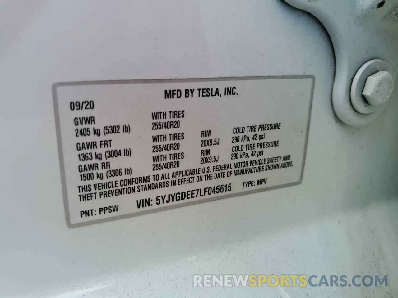 13 fotografías del automóvil dañado 5YJYGDEE7LF045615 TESLA MODEL Y 2020