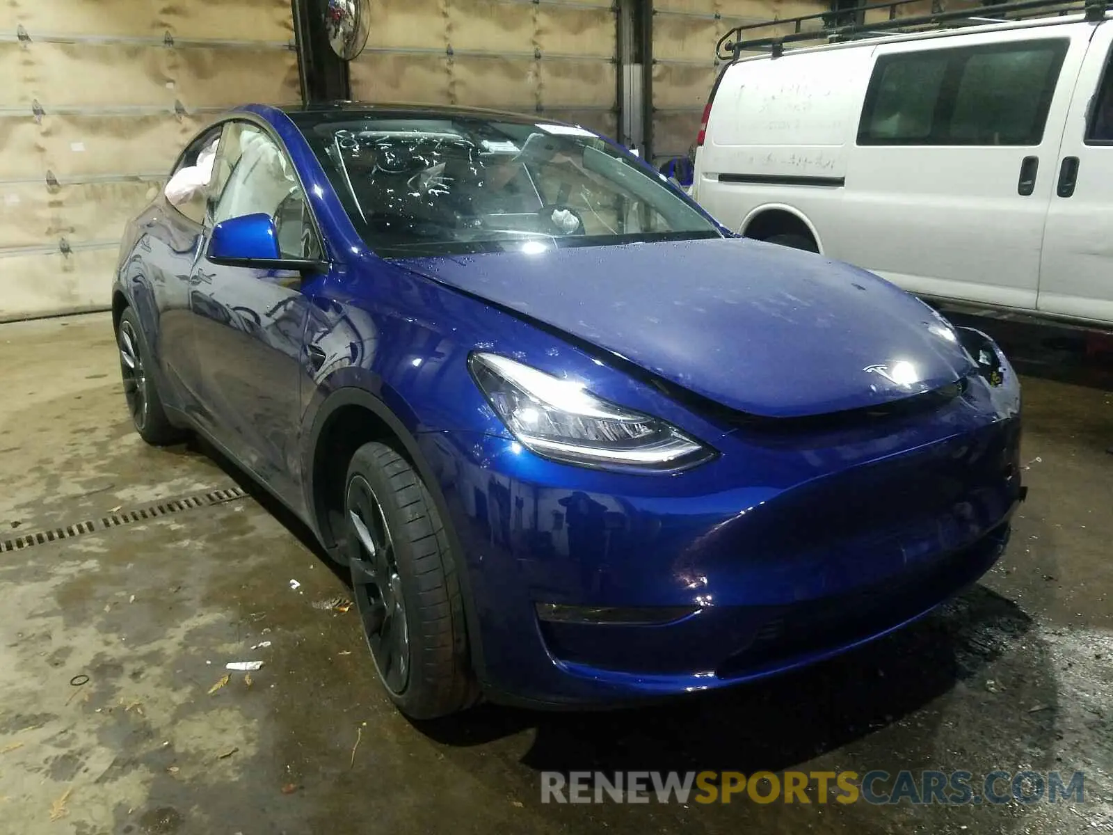 1 fotografías del automóvil dañado 5YJYGDEE7LF054847 TESLA MODEL Y 2020