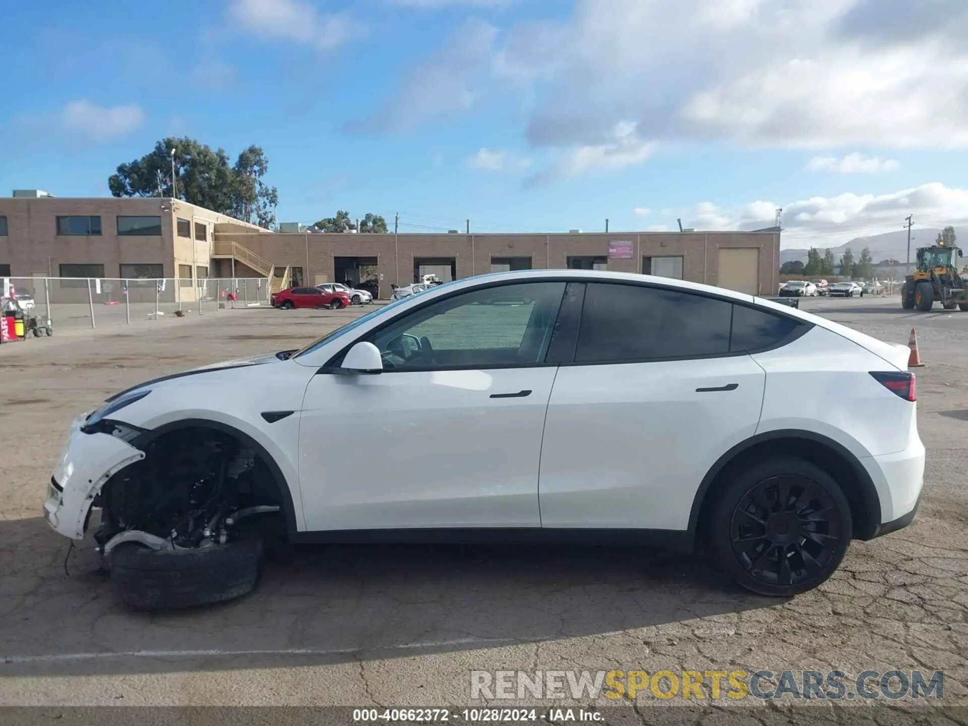 13 fotografías del automóvil dañado 5YJYGDEE7LF056730 TESLA MODEL Y 2020