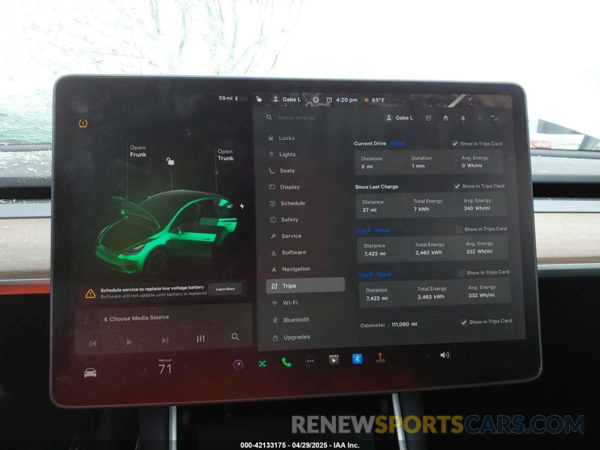 18 fotografías del automóvil dañado 5YJYGDEE8LF012994 TESLA MODEL Y 2020