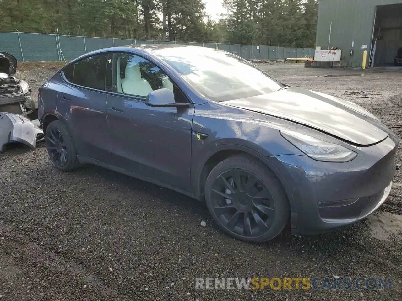 4 fotografías del automóvil dañado 5YJYGDEE8LF021937 TESLA MODEL Y 2020