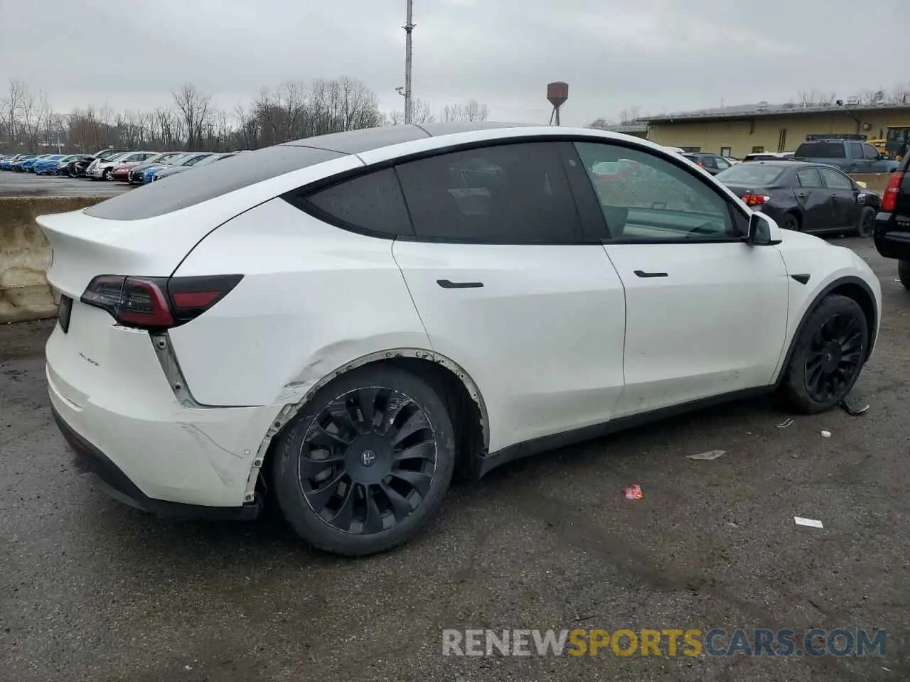 3 fotografías del automóvil dañado 5YJYGDEE8LF026104 TESLA MODEL Y 2020
