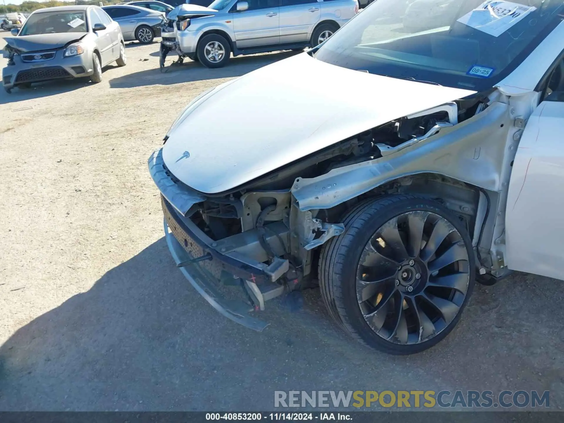 6 fotografías del automóvil dañado 5YJYGDEEXLF027187 TESLA MODEL Y 2020