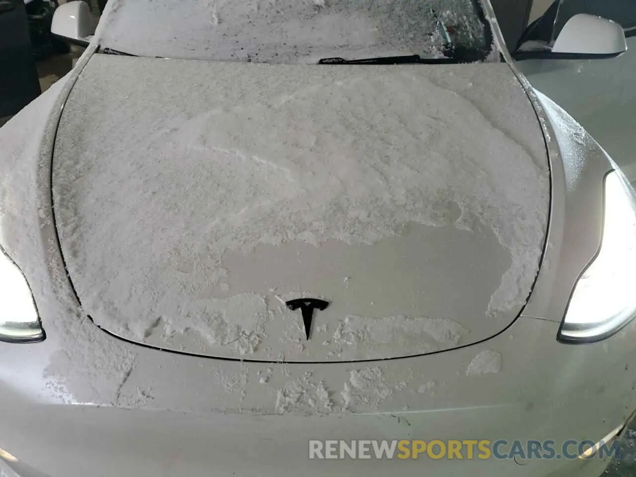 11 fotografías del automóvil dañado 5YJYGDEEXLF027562 TESLA MODEL Y 2020