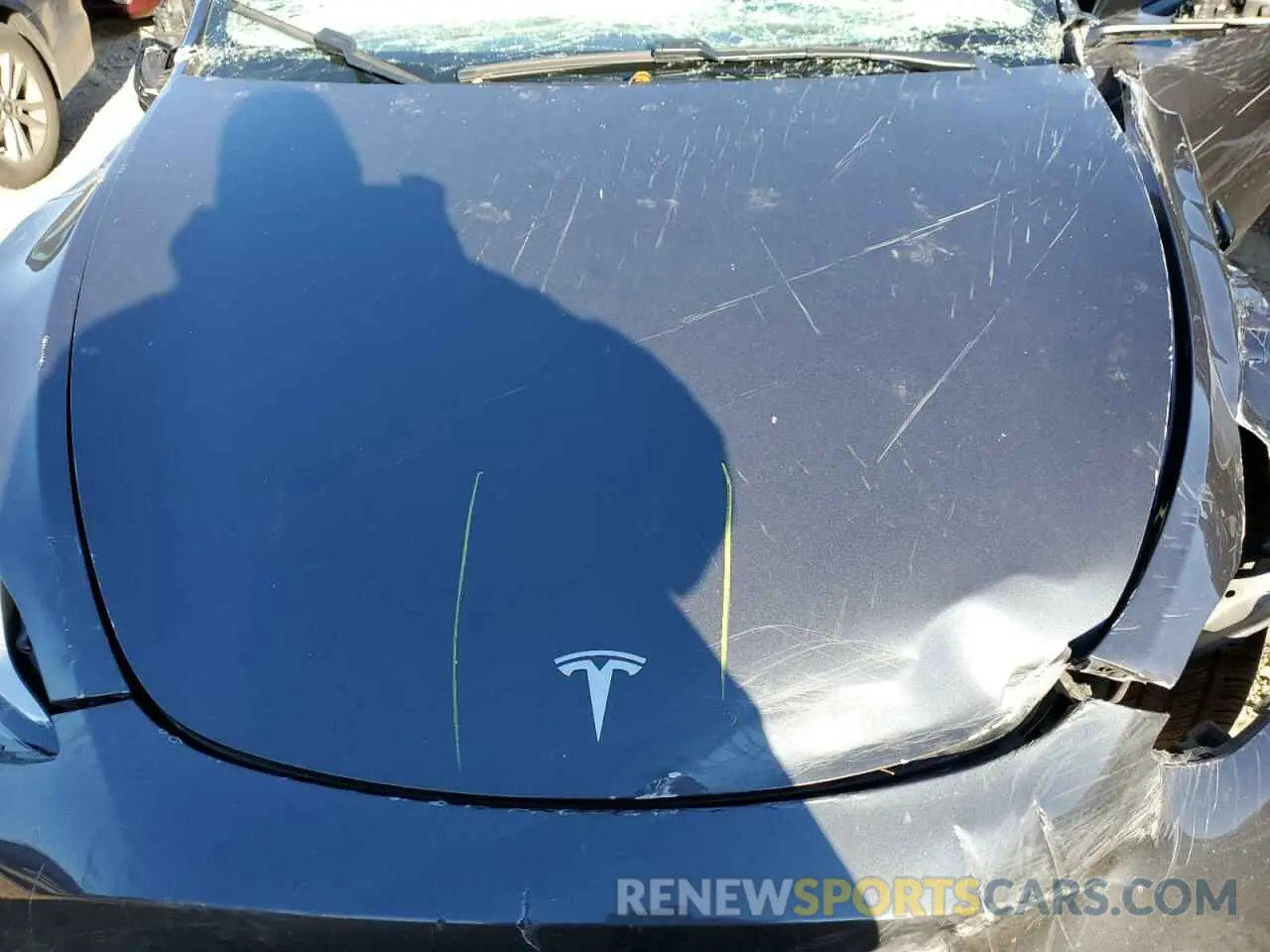 12 fotografías del automóvil dañado 5YJYGDEEXLF030980 TESLA MODEL Y 2020