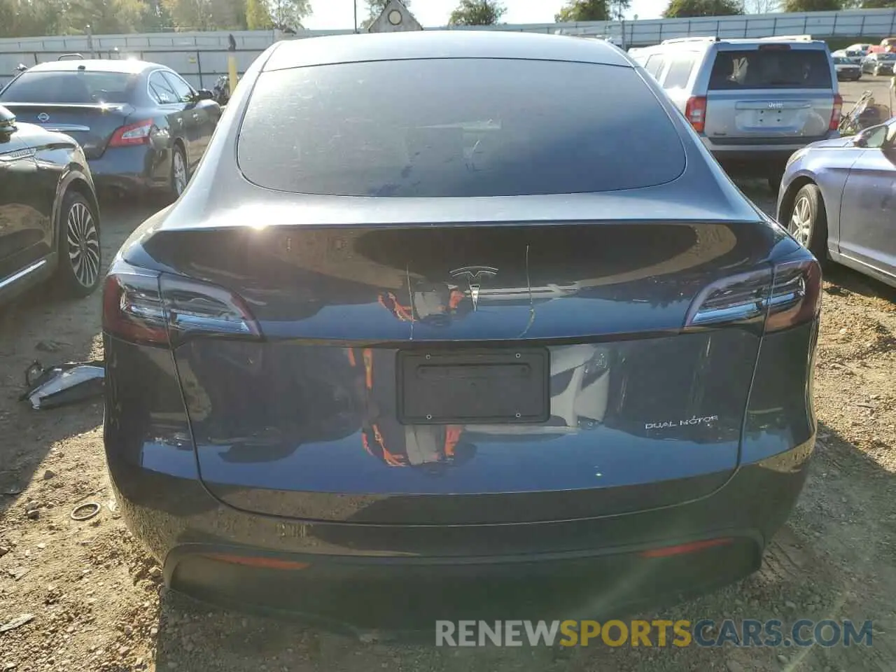 6 fotografías del automóvil dañado 5YJYGDEEXLF030980 TESLA MODEL Y 2020
