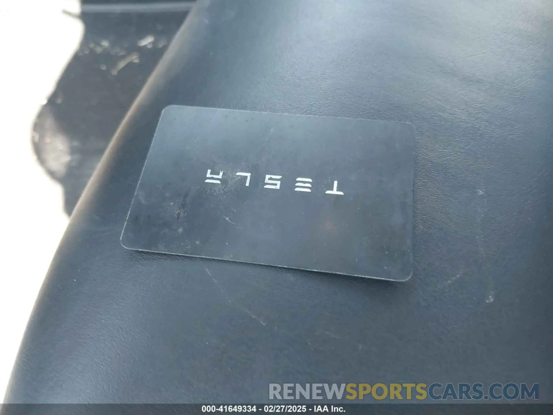 11 fotografías del automóvil dañado 5YJYGDEEXLF045883 TESLA MODEL Y 2020