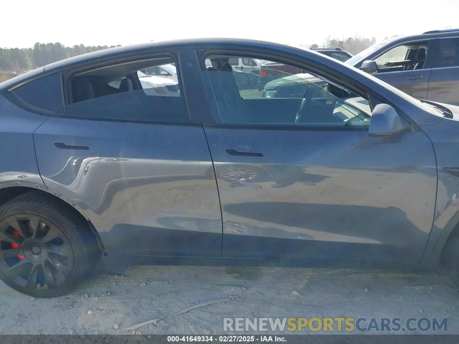 13 fotografías del automóvil dañado 5YJYGDEEXLF045883 TESLA MODEL Y 2020