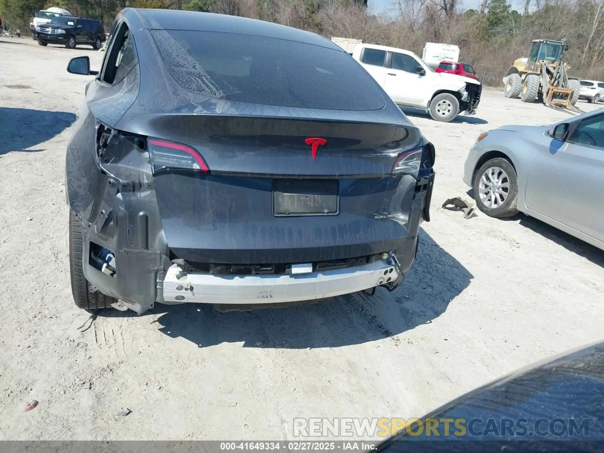 6 fotografías del automóvil dañado 5YJYGDEEXLF045883 TESLA MODEL Y 2020