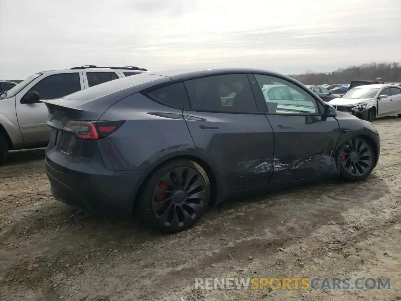 3 fotografías del automóvil dañado 5YJYGDEF1LF050172 TESLA MODEL Y 2020