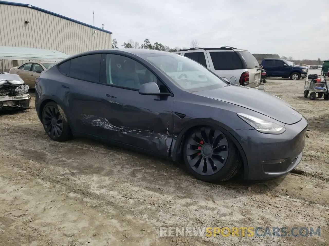 4 fotografías del automóvil dañado 5YJYGDEF1LF050172 TESLA MODEL Y 2020