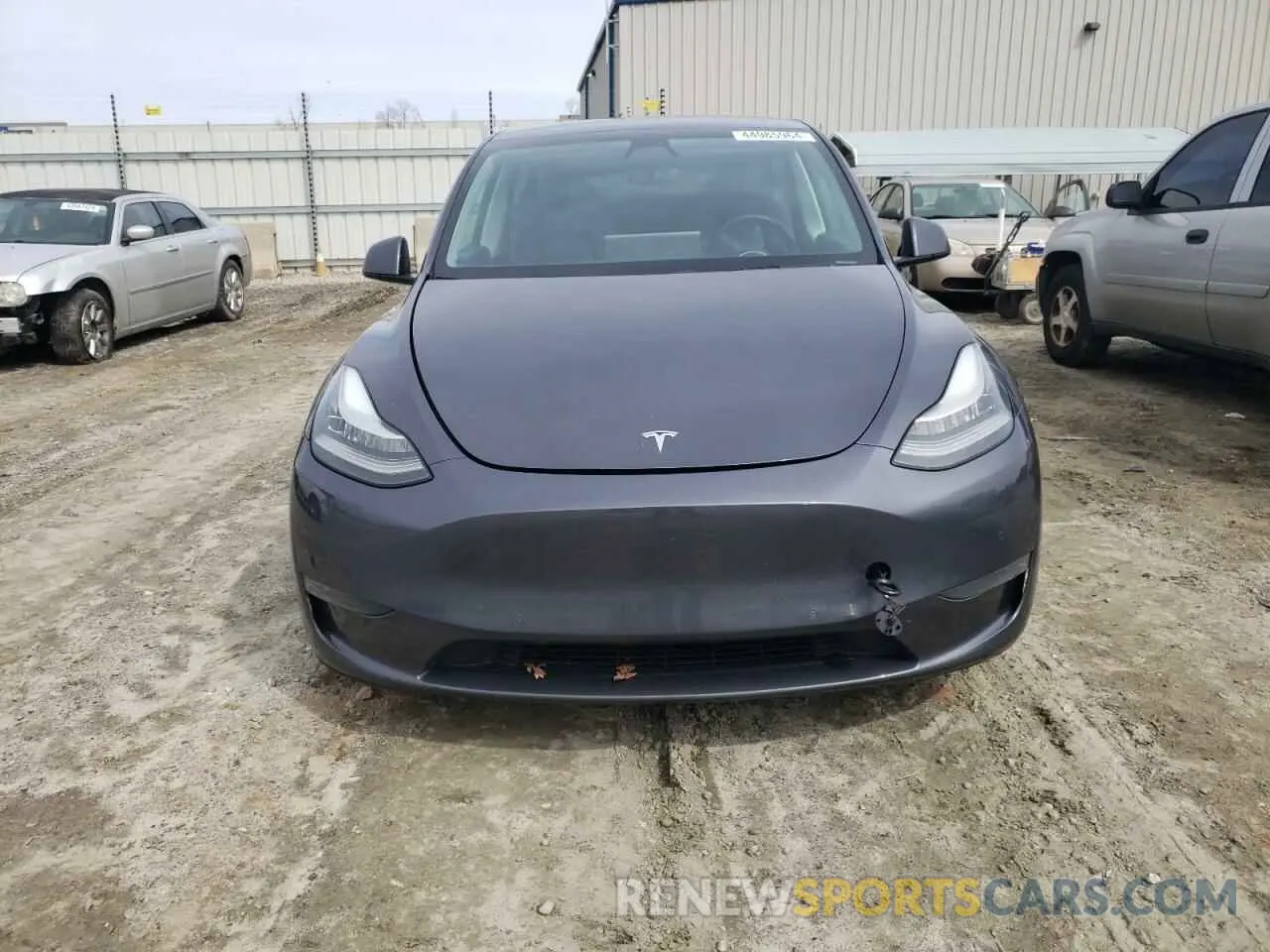 5 fotografías del automóvil dañado 5YJYGDEF1LF050172 TESLA MODEL Y 2020
