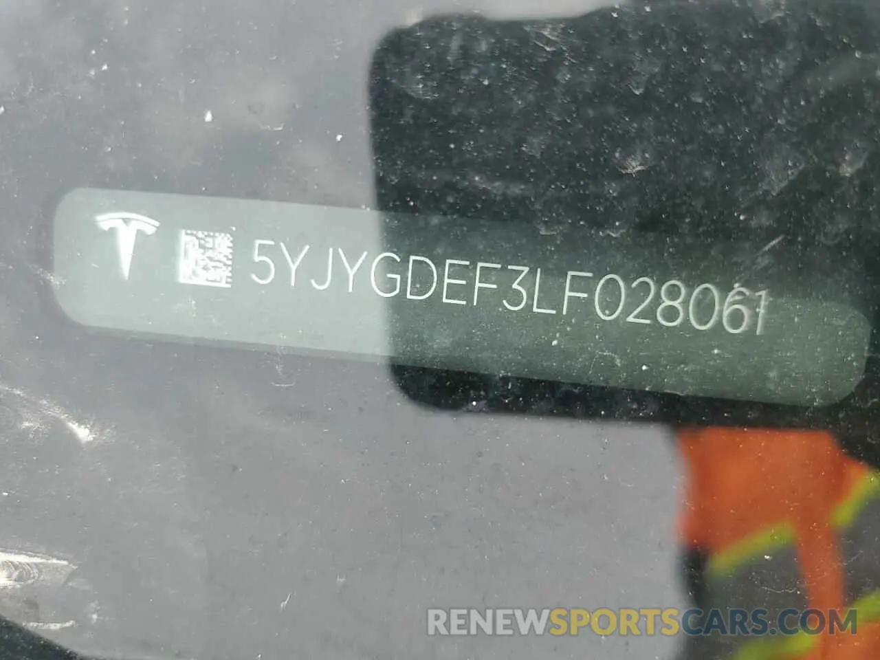 12 fotografías del automóvil dañado 5YJYGDEF3LF028061 TESLA MODEL Y 2020