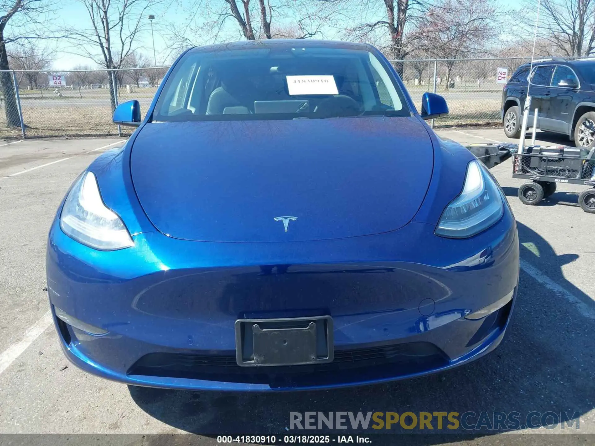 11 fotografías del automóvil dañado 5YJYGDEF4LF005534 TESLA MODEL Y 2020