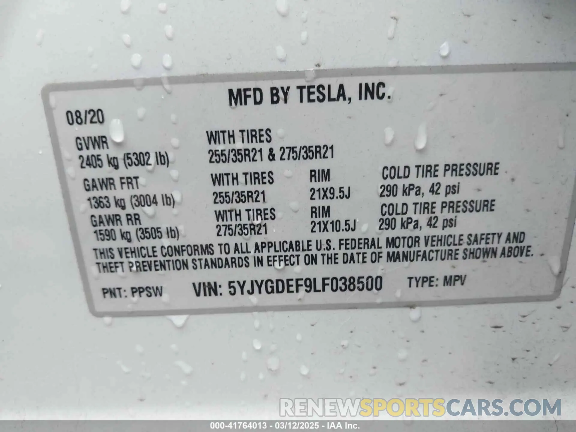 9 fotografías del automóvil dañado 5YJYGDEF9LF038500 TESLA MODEL Y 2020