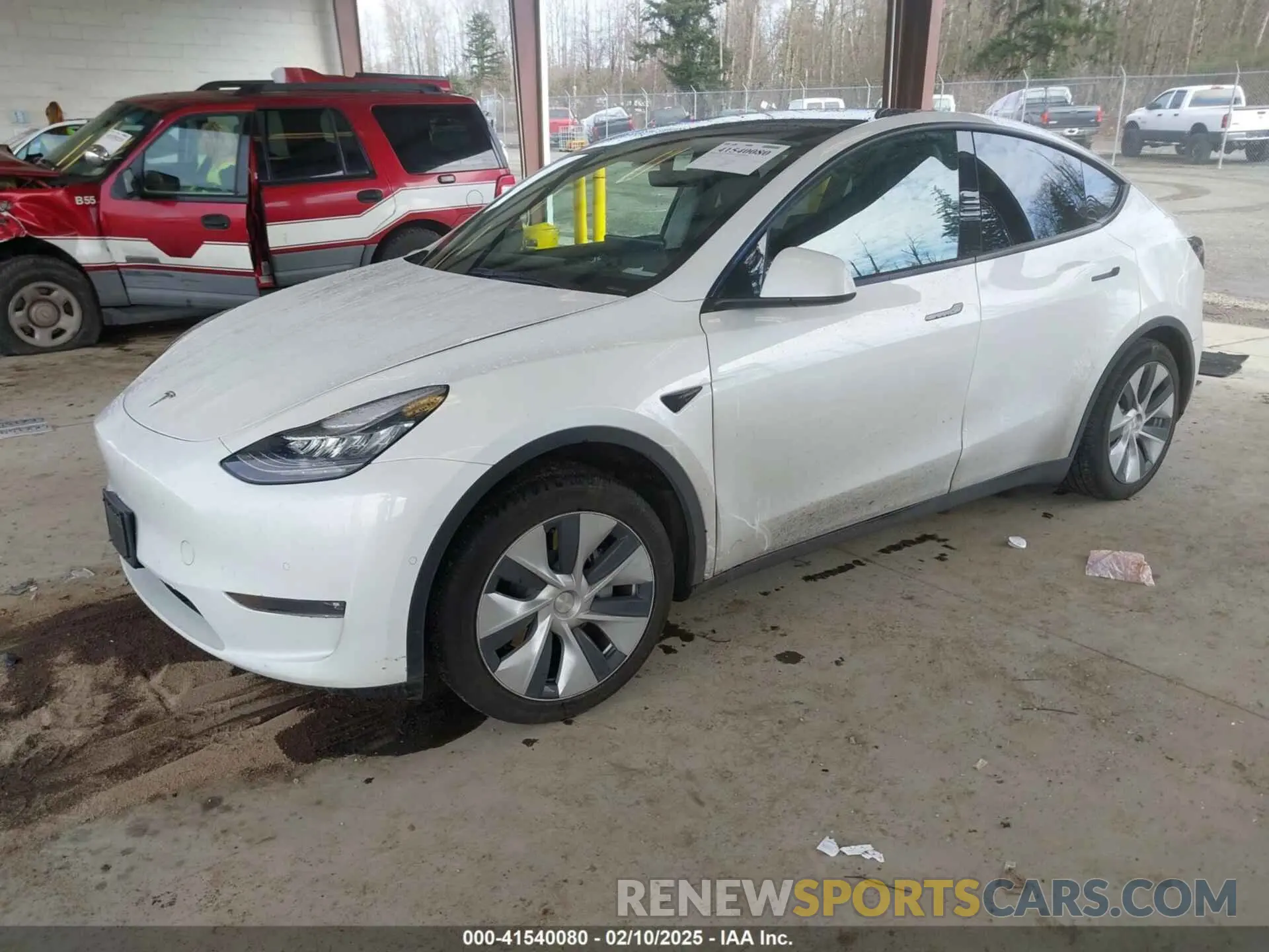 2 fotografías del automóvil dañado 5YJYGAEE0MF158998 TESLA MODEL Y 2021