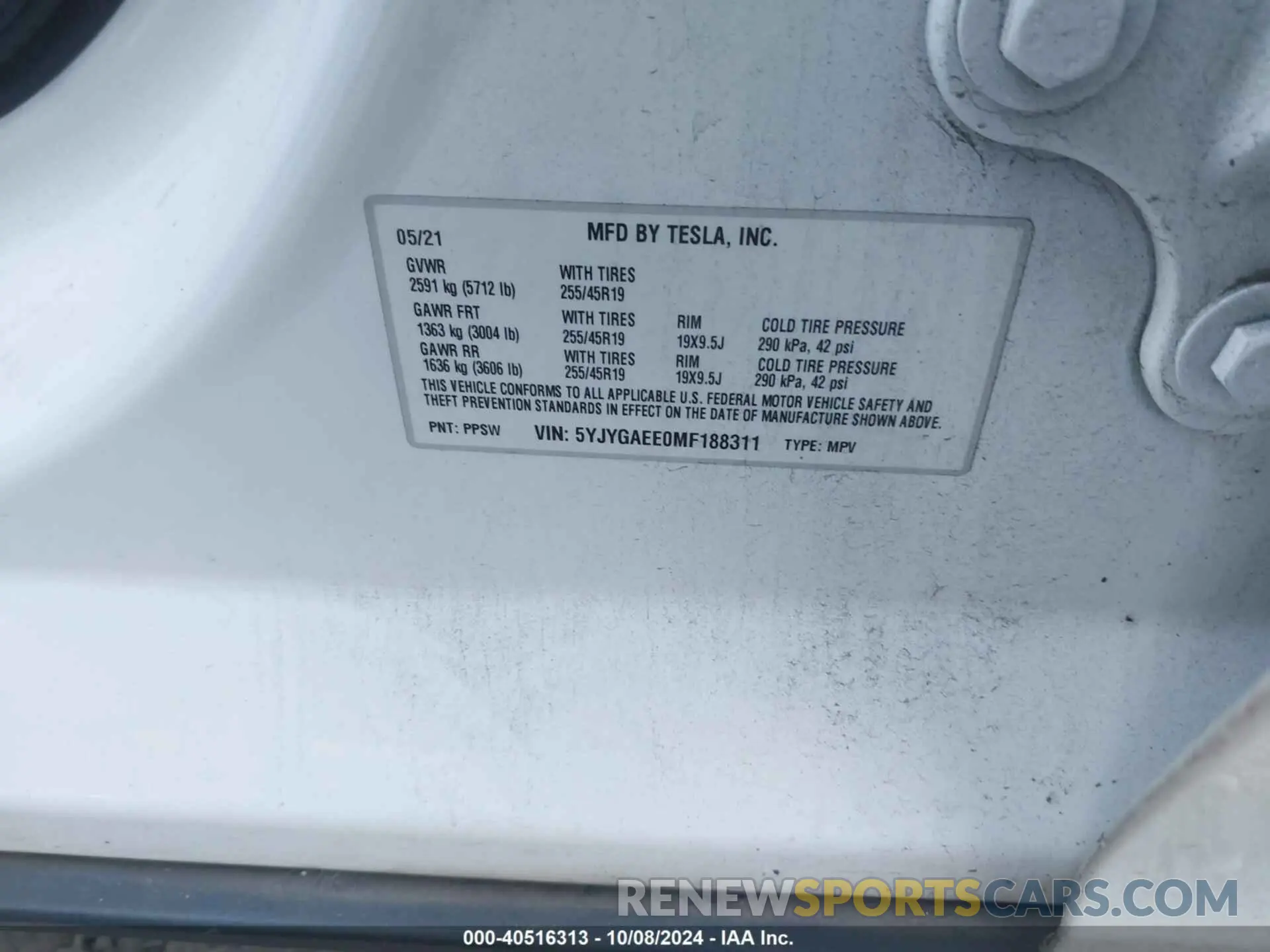 9 fotografías del automóvil dañado 5YJYGAEE0MF188311 TESLA MODEL Y 2021