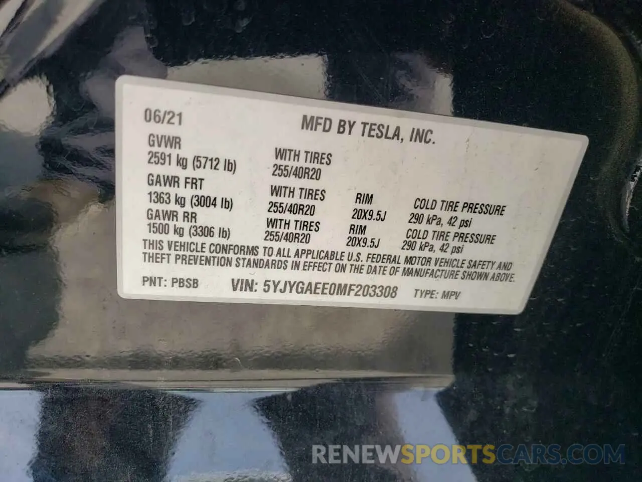 16 fotografías del automóvil dañado 5YJYGAEE0MF203308 TESLA MODEL Y 2021