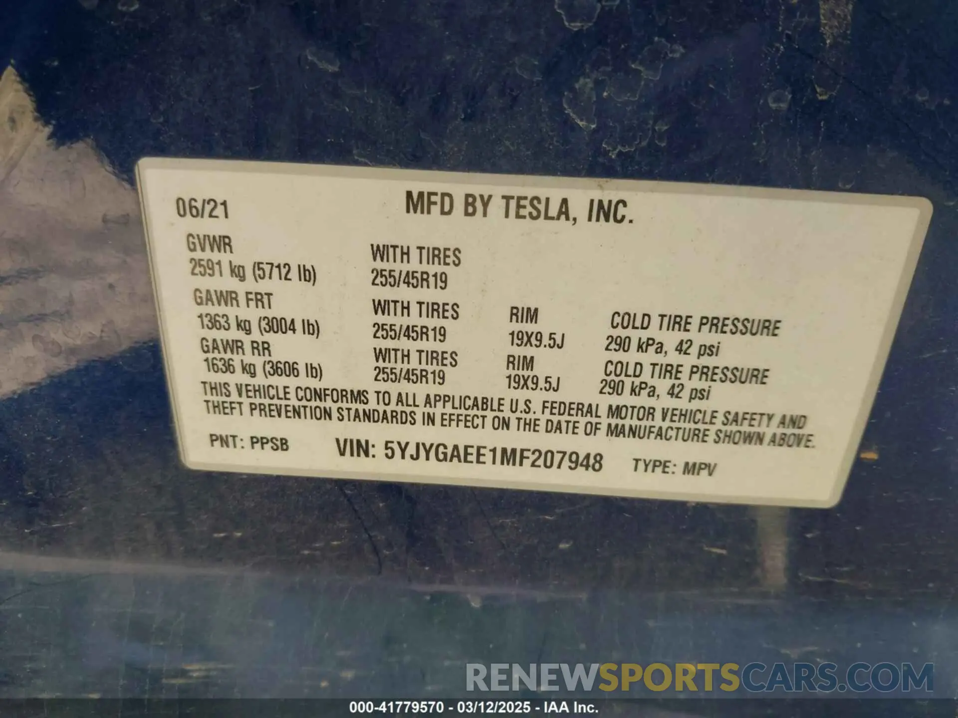 9 fotografías del automóvil dañado 5YJYGAEE1MF207948 TESLA MODEL Y 2021