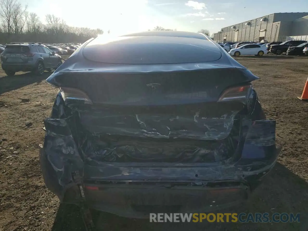 6 fotografías del automóvil dañado 5YJYGAEE2MF262571 TESLA MODEL Y 2021