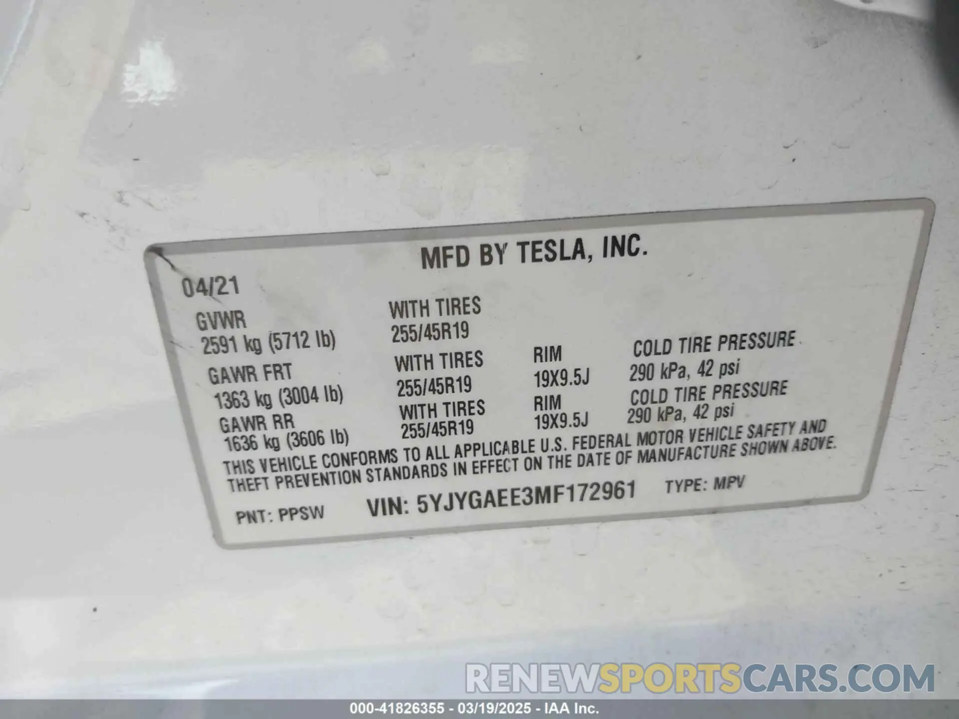 9 fotografías del automóvil dañado 5YJYGAEE3MF172961 TESLA MODEL Y 2021