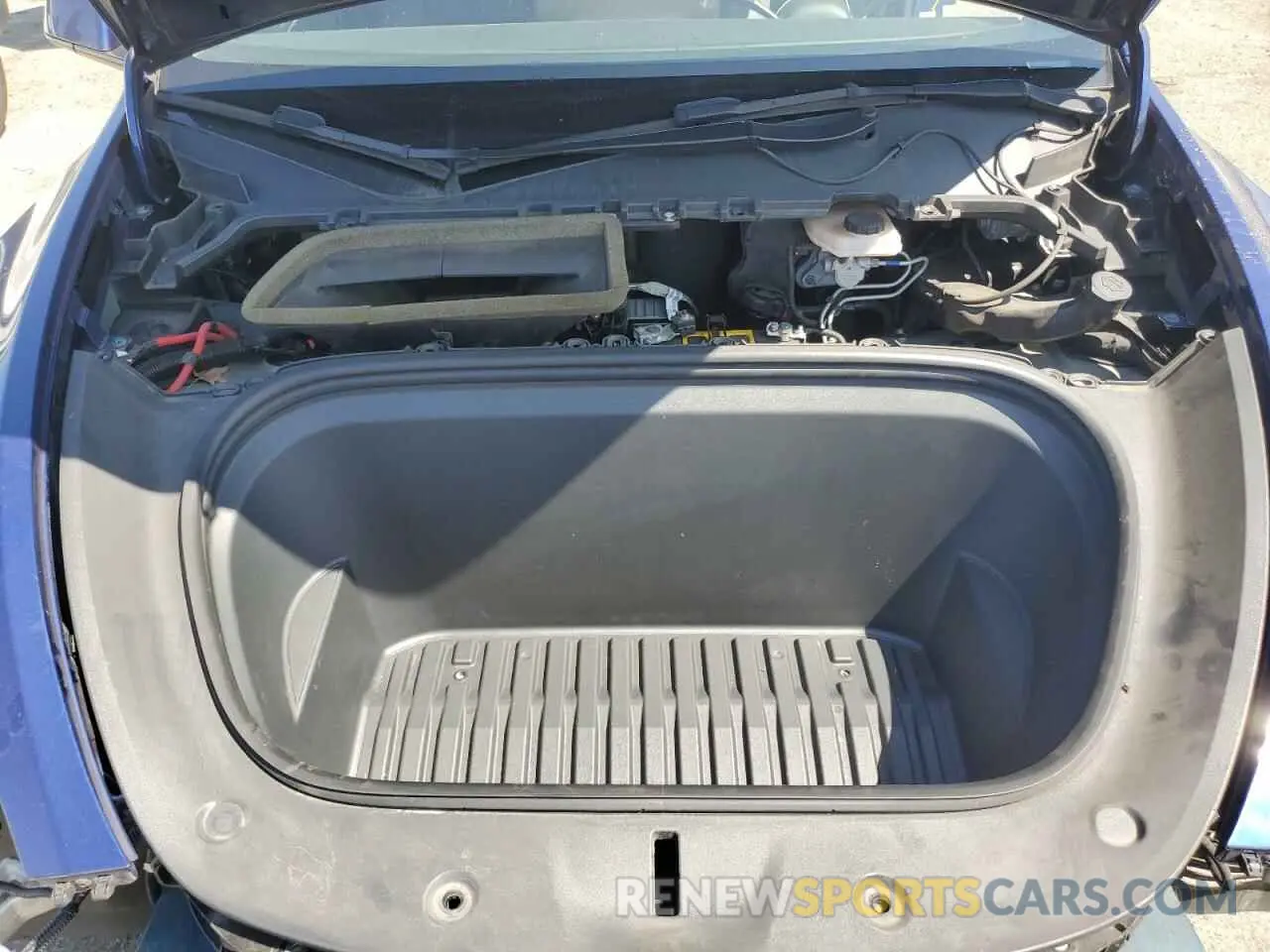 12 fotografías del automóvil dañado 5YJYGAEE3MF223021 TESLA MODEL Y 2021