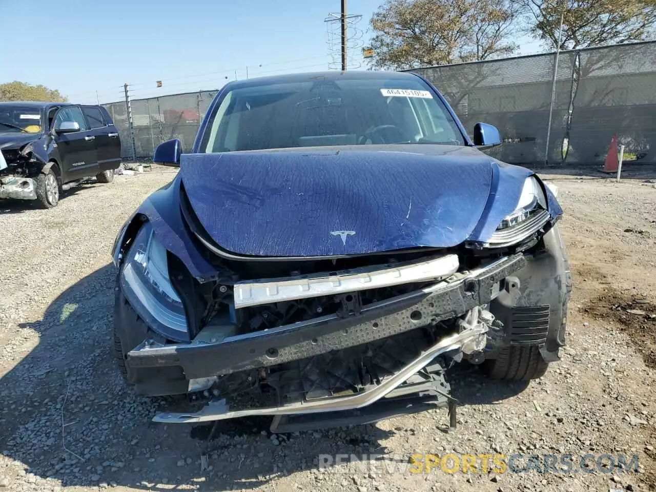 5 fotografías del automóvil dañado 5YJYGAEE3MF231751 TESLA MODEL Y 2021